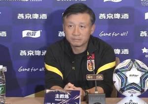 成耀东:国青参加足协杯主要是锻炼,目标是U23亚洲杯和奥预赛