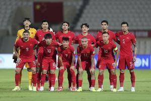 记者王涛：国足激战沙特，现实的说平局当赢