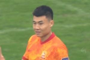 半场-黄紫昌双响董学升破门 武汉暂3-0领先丹东腾跃