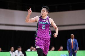 中国青年报：小丁&阿联等明星回归后 CBA还需赢回更多