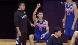阿的江:阿不都沙拉木伤情是胯部抽筋