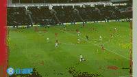 利物浦2-0领先！奥里吉上演蝎子摆尾破门