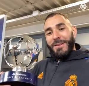 本泽马录视频寄语皇马球迷:今天非常高兴,Hala Madrid!