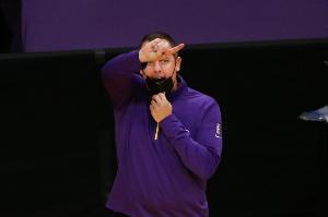 沃格尔：没有什么比惨败更能激励我们了 球员和教练现在都很生气