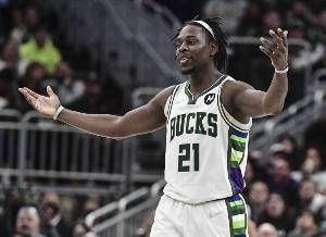 高效输出！霍勒迪17中12空砍27分4板4助1断1帽 得分全队最高