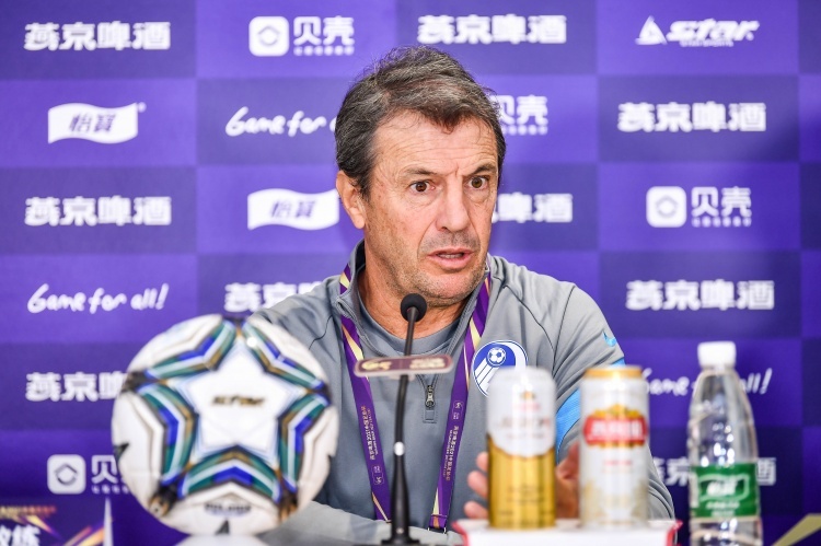 何塞:我们整体的成长有目共睹,相信球队明天能击败沧州雄狮