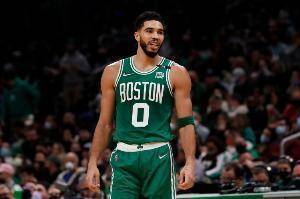 绿军教练：全明星是獭兔对自己的要求 接下去是最佳阵容&MVP