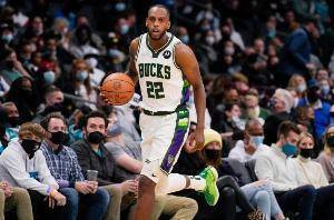16+11+9！米德尔顿砍下准三双 无奈手感冰凉15中3吞败仗