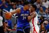 小卡特过去10战场均18.1分11.2板2.9助 投篮命中率60.2%