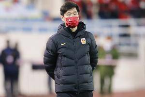 李霄鹏赛后：能上场的每个队员都是勇士 中国队就是实力不够强