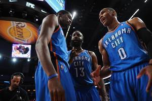 2010年的今天:21岁的杜兰特成为NBA历史上最年轻的得分王