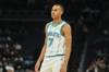 Woj：自由球员麦戈文斯同意与开拓者签下一份双向合同